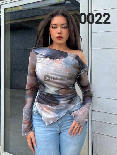 ✅Women's Asymmetrical Hem T-Shirt