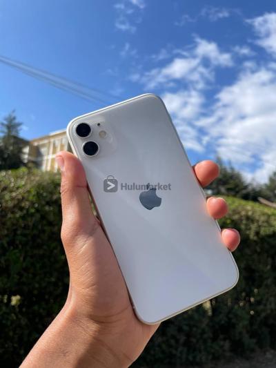 Iphone 11 white