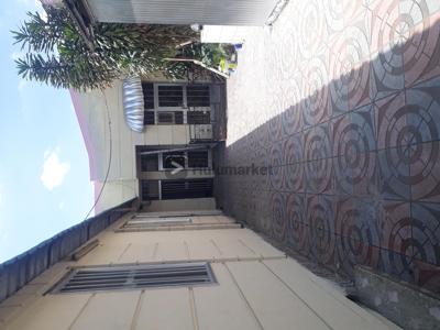 L Shape fairly used house