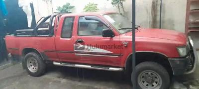 1994 Toyota Hilux  2L Pickup