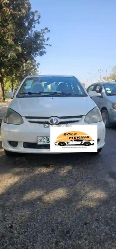 2003 Toyota Toyota platz