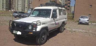 2003 Toyota TOYOTA LAND CRUISER
