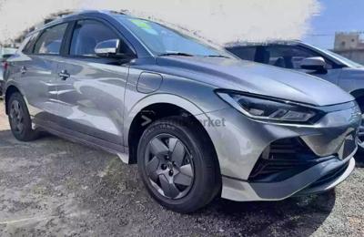 2024 BYD BYD E2