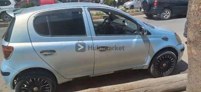 2004 Toyota vitz