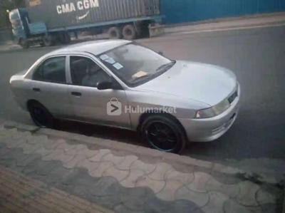 2000 Mitsubishi Lancer