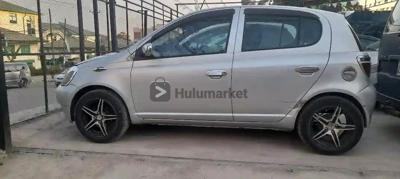 2000 Toyota Vitz