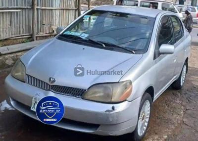 2002 Toyota Platz