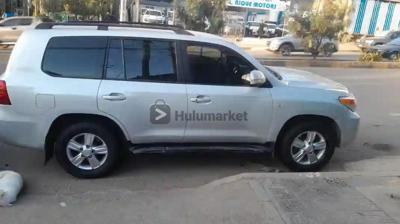 2010 Toyota Land cruiser v8