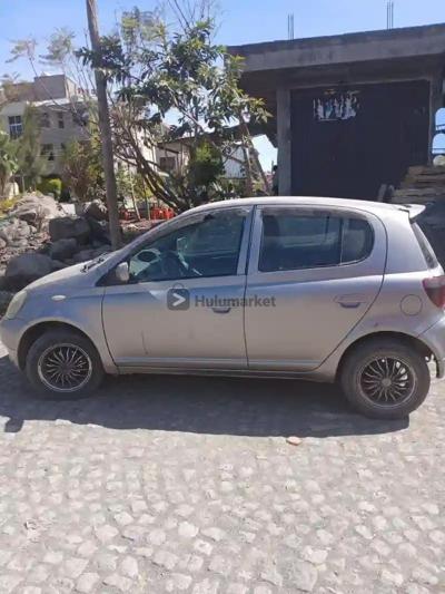 2001 Toyota Vitz ቪትዝ