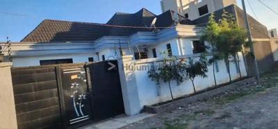 legetafo Area - , 6 Bedrooms, 4 Bathrooms, 230 Square Meters, for Sale