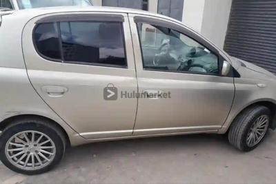 202 Toyota Vitz