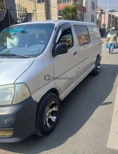 2011 Toyota D4D Van ንፁ ለፈለገ አስቸኳይ