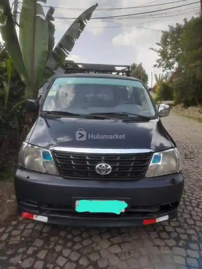 2010 Toyota HiAce Shark