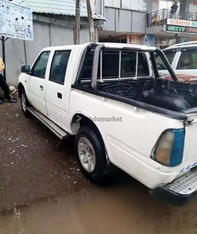 1996 Isuzu Isuzu