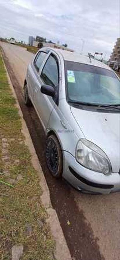 2004 Toyota Vitz 2004 Real
