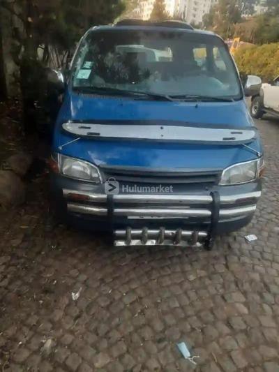 1997 Toyota 2LT HALF Van Dolphin  ፋብሪካ ቫን