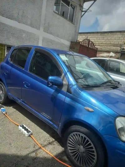 2001 Toyota vitz and platz