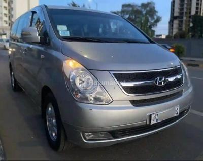 2015 Hyundai Starex