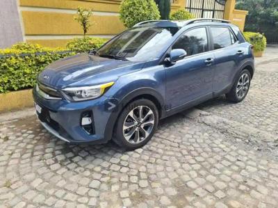 2021 Kia stonik