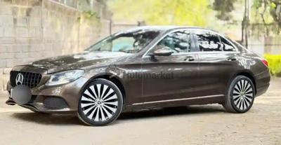 2015 Mercedes Mercedes-Benz