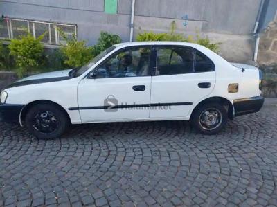 2001 Hyundai accent