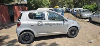 2001 Toyota vitz