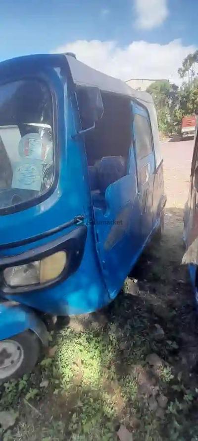 2005 Bajaj TVS