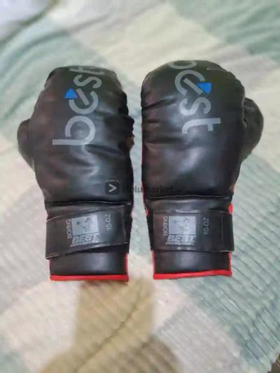 Boxing glove