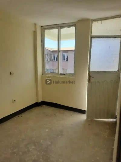 Summit Condominuim - , 2 Bedrooms, 1 Bathroom, 73 Square Meters, for Sale