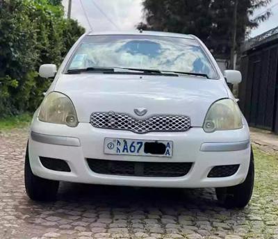 2003 Toyota Vitz