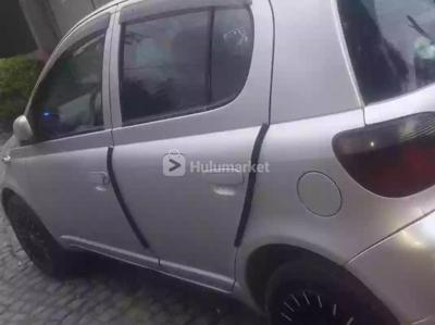 2001 Toyota Vitz 2001