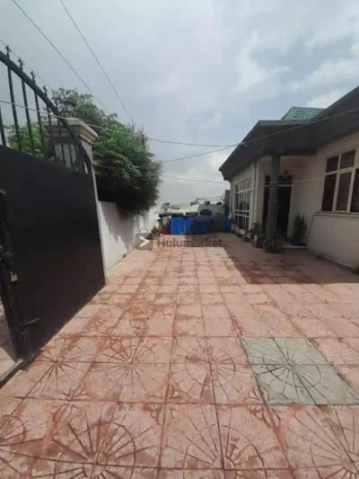 Bole subcity - , 3 Bedrooms, 3 Bathrooms, 250 Square Meters, for Sale