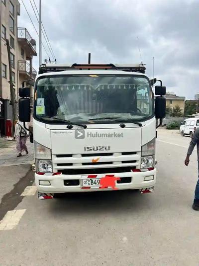 2022 Isuzu NPR OBAMA