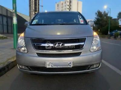 2015 Hyundai starex
