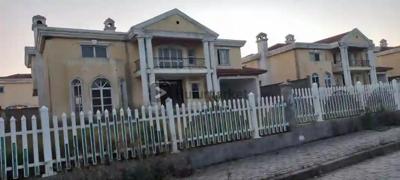 CCC Rilstet - , 6 Bedrooms, 4 Bathrooms, 1000 Square Meters, for Sale