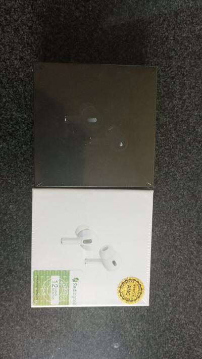 Airpods pro 2 (Type-C charger)