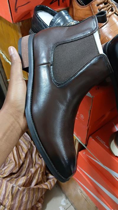 Chelsea boots