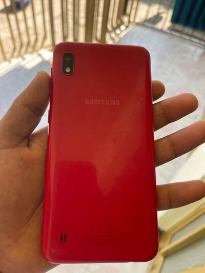 Samsung galaxy A10