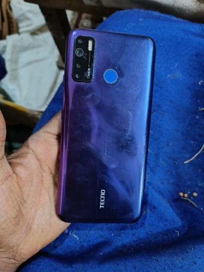 Tecno spark 5 pro