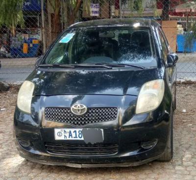 Yaris compact
