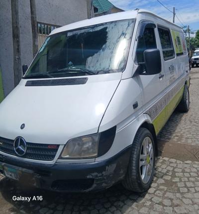 Mercedes Benz Sprinter
