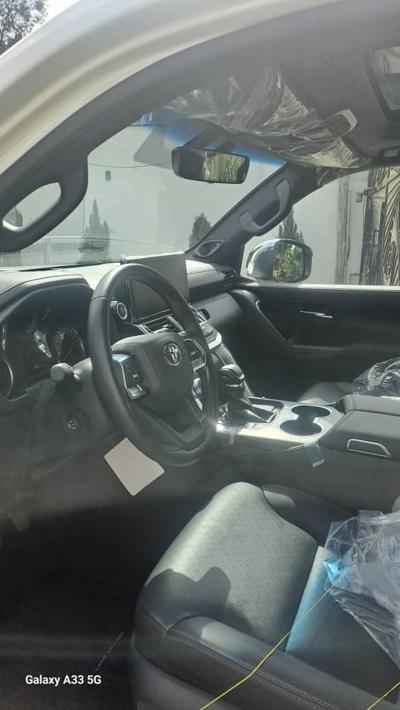 ቀረጥ አለበት