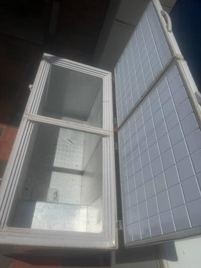 Akira deep freezer fridge