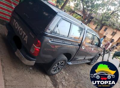 Hilux d4d double Cab