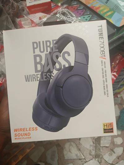 Jbl Tune 700 headsets