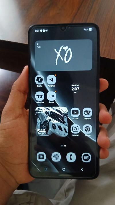 Phone for sell