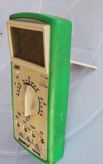 Baku multimeter