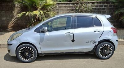 Yaris Compact