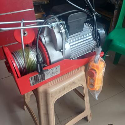 Electrical houst 1 Ton