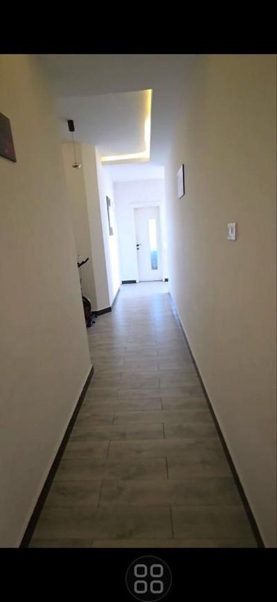 አፓርትመንት ቤት (Apartment house )